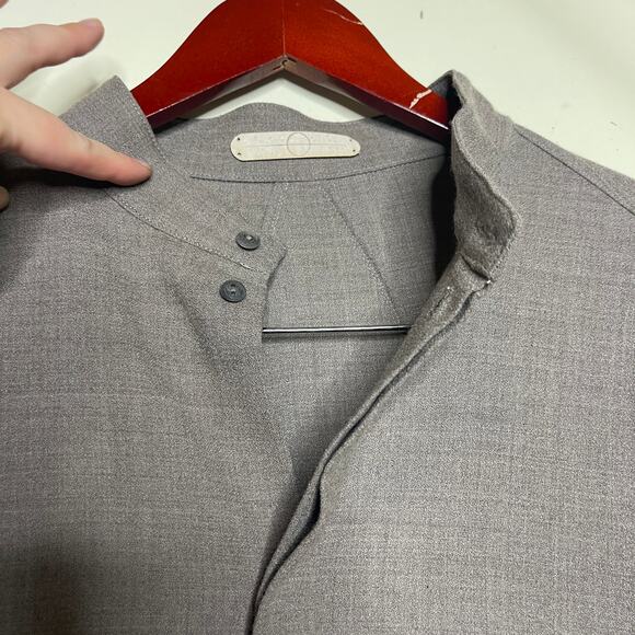 Eyn Vas Men in natural grey mocha 100% wool minimalist shirt sz 4 US L - Picture 4 of 10